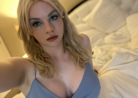 Minx Maven model best photos