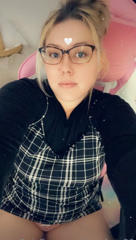 ladyfoxx90 actress images