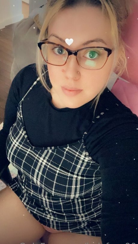 ladyfoxx90 model photos