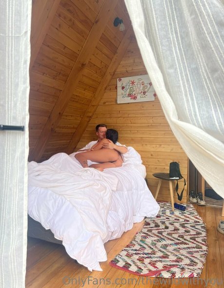 thewildwithyou model porn img