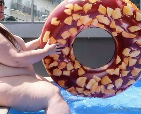 bbwjodie nudes model picture