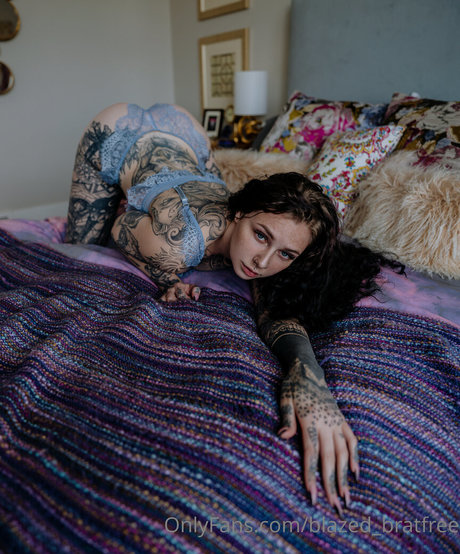 blazed bratfree pornstar sexy photo