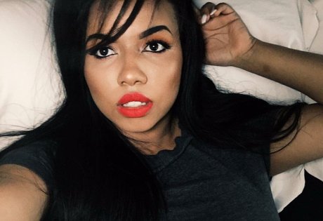 thelailalove nude star pics