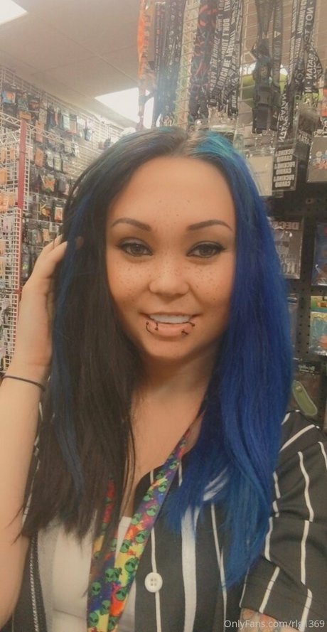 mother onlyfans free pictures