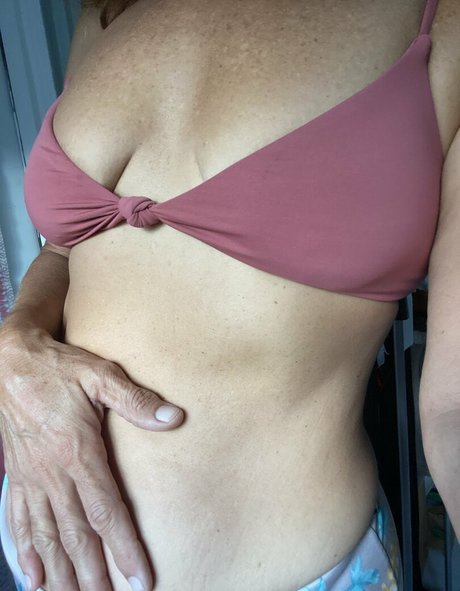 sexyelleanthony model best img