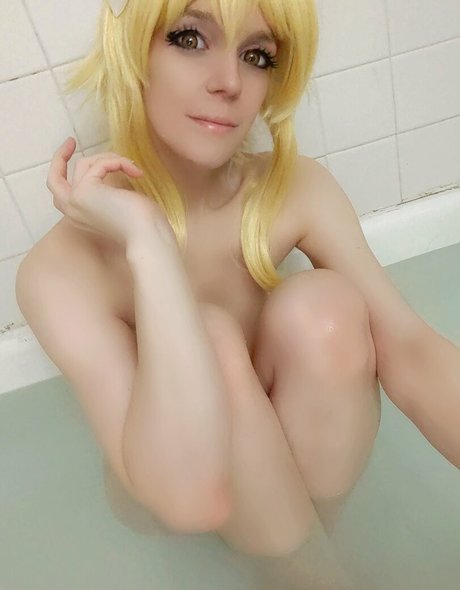 Little Finch model porn images