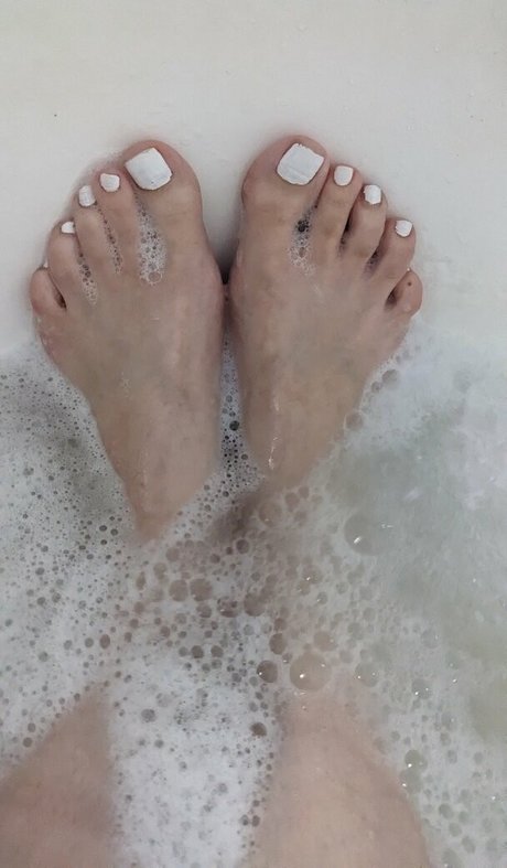 Little Finch nudes pornstar photos