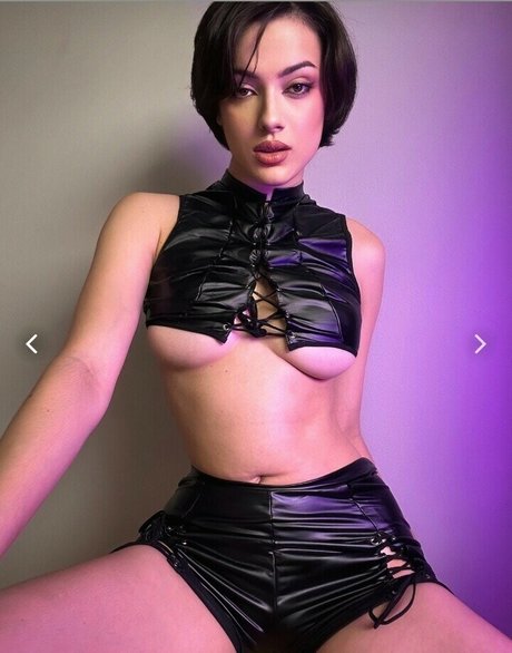 Lady Perse hd pornstar photo