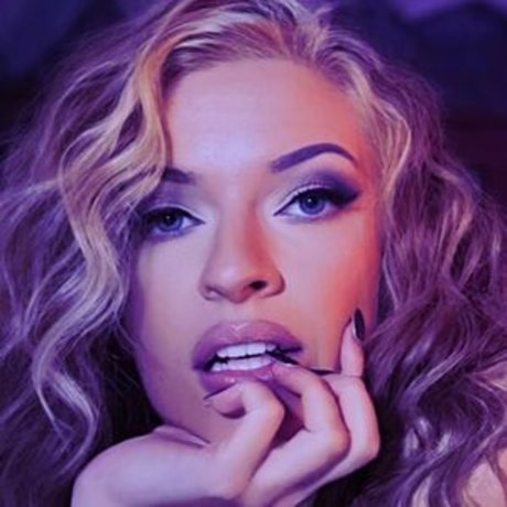 WishAlice pornstar xxx picture