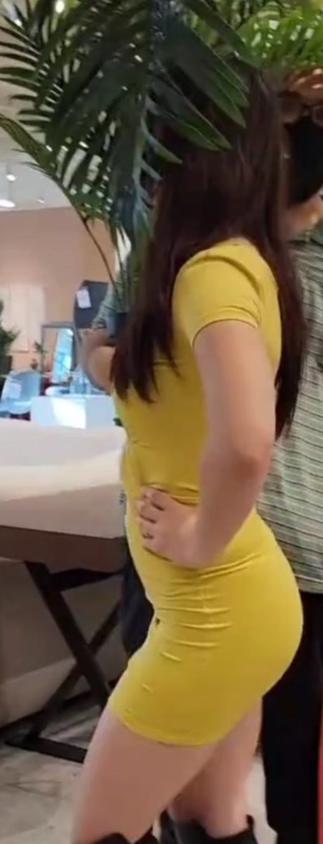 Ciny looney top pornstar image