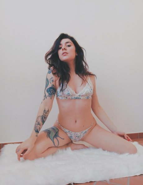 goth pawg onlyfans free naked pic