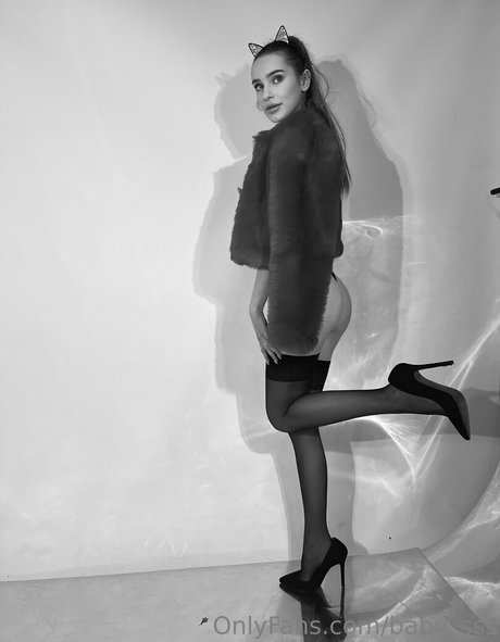 marya maryanne model high quality photos