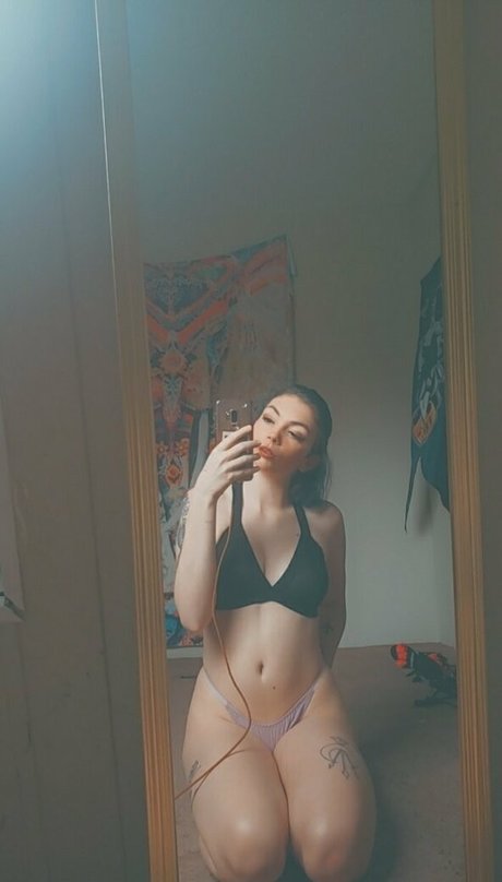 honey girl pornstar nudes pictures