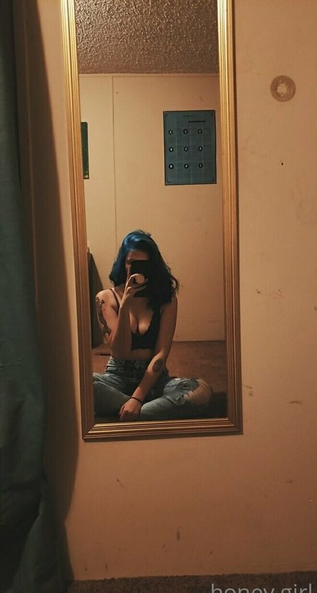 honey girl star nudes gallery