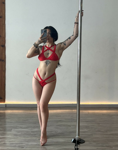 VenusMatrix model nice galleries