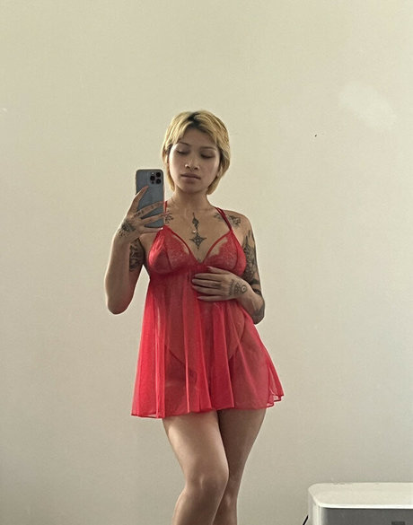 VenusMatrix sexy pornstar pic