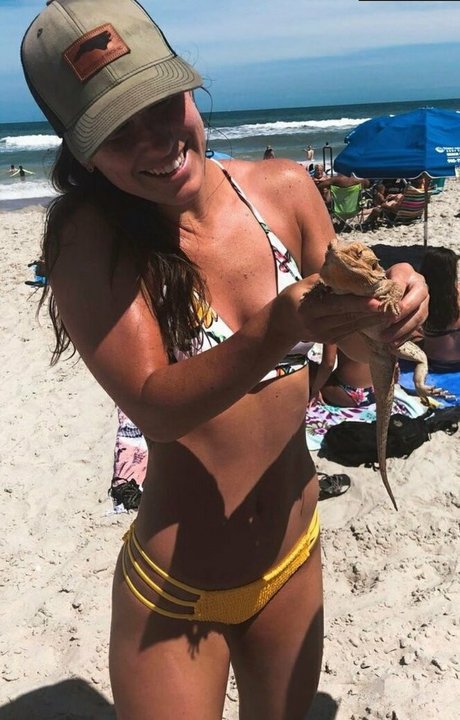 skinny big ass onlyfans pornographic photos