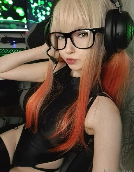 bibichan star hot images