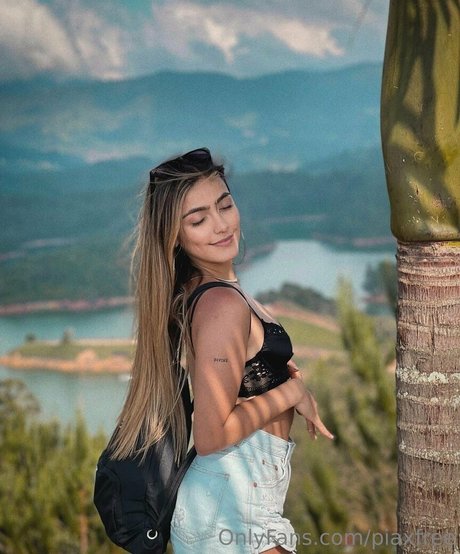 piaxfree xxx model img