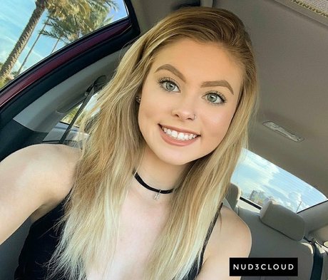 Chloe Mettenbrink nudes actress galleries