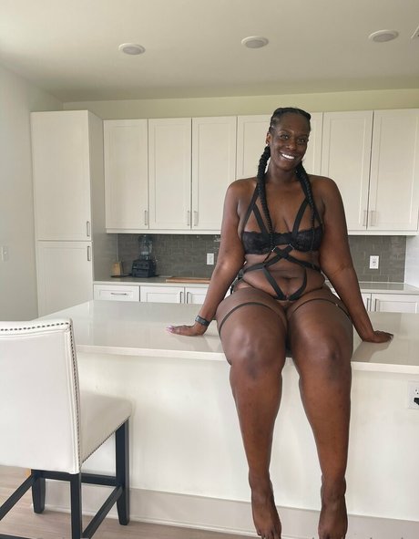 therealchocolateminnie best star picture