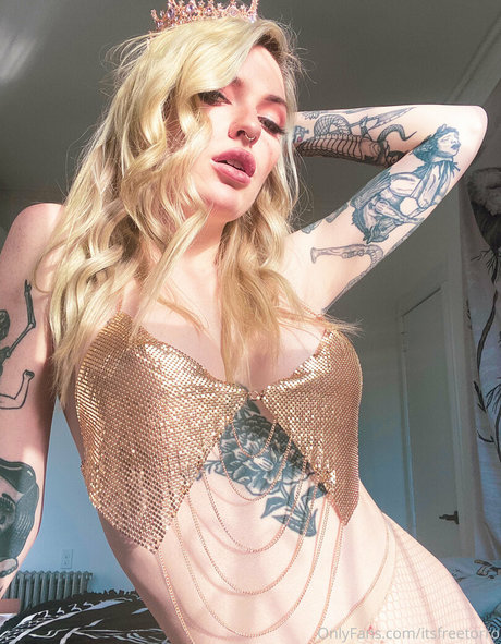 beauty curvy onlyfans erotic pic