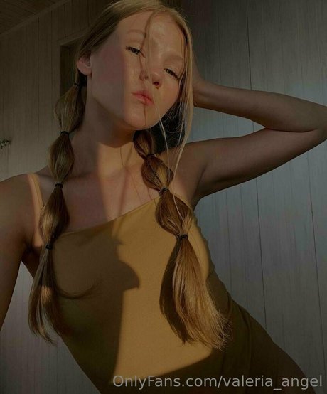 latina solo onlyfans sexy nudes images