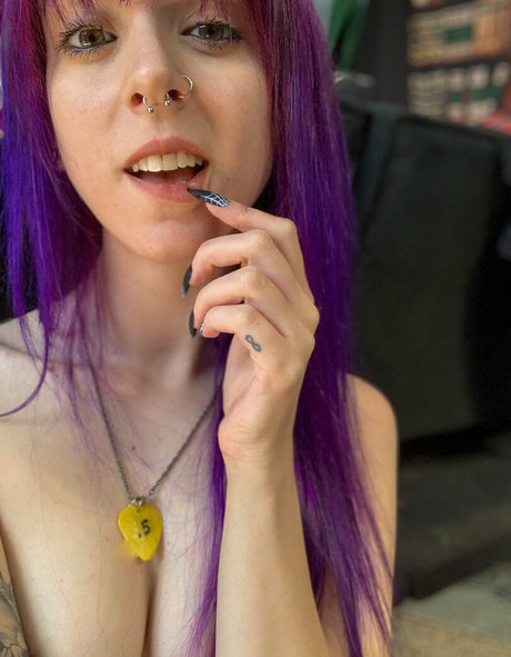 alyxeclypse nudes star picture