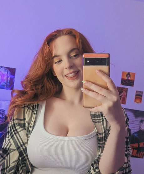 louiseyhannah xxx pornstar images