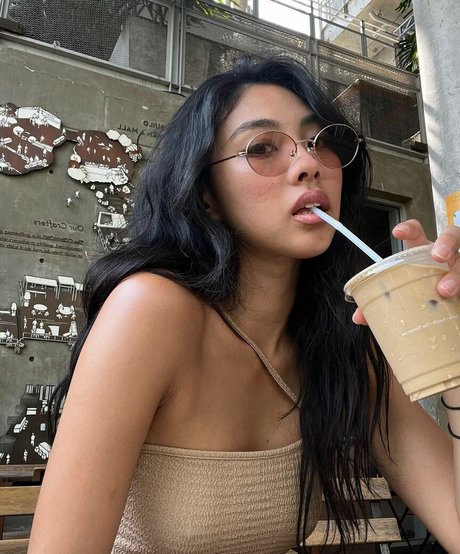 Ya Stacey actress photo