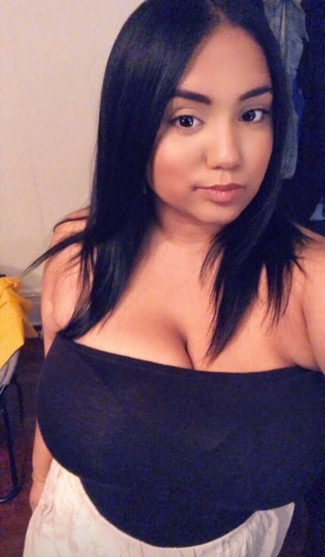 goth trans onlyfans free photo