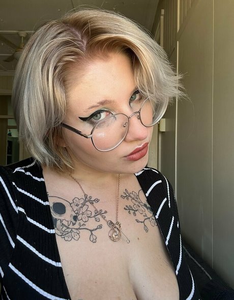 petite asian onlyfans perfect gallery