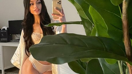 Ehcico model best pictures