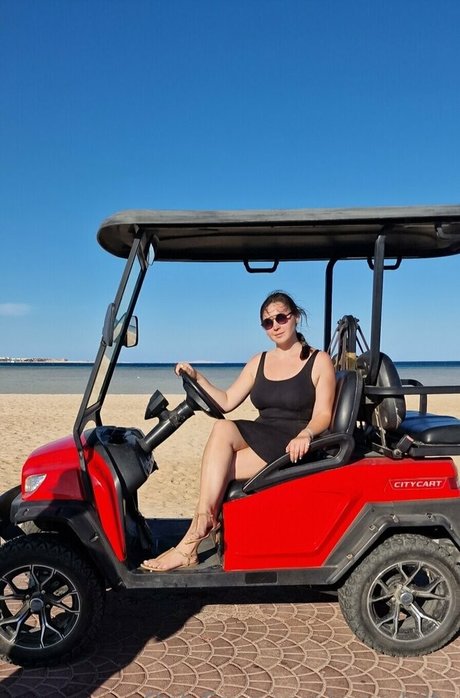 blonde shemale onlyfans free naked images