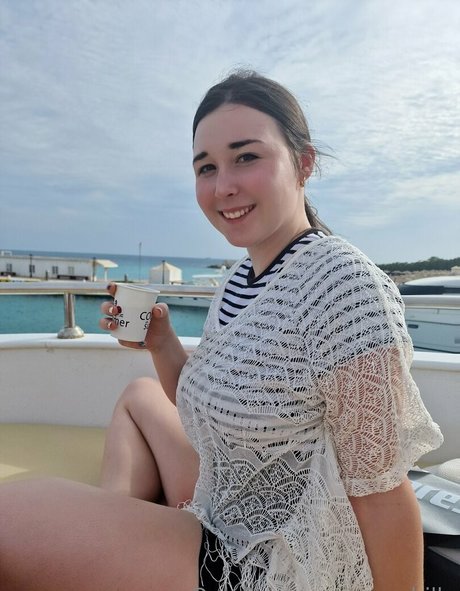 maryhillx pornstar hot picture