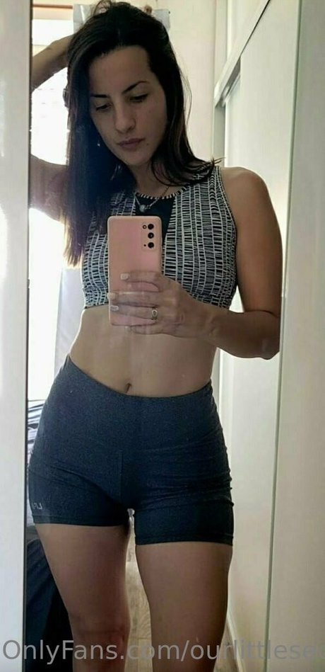 ourlittlesecret luna top model photo