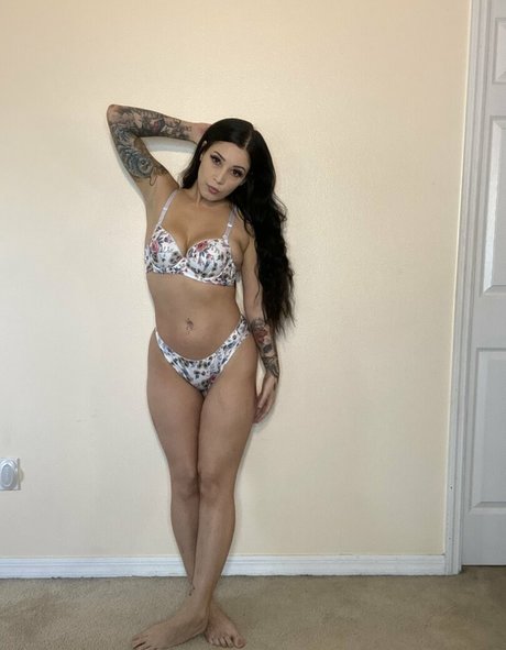 thenoelleeaston perfect actress img