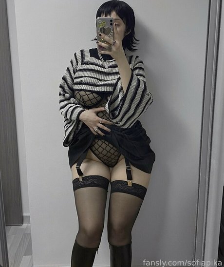 SofiaPika high quality star archive