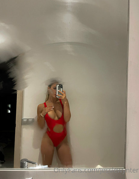 Jessie Renee Wynter free star gallery