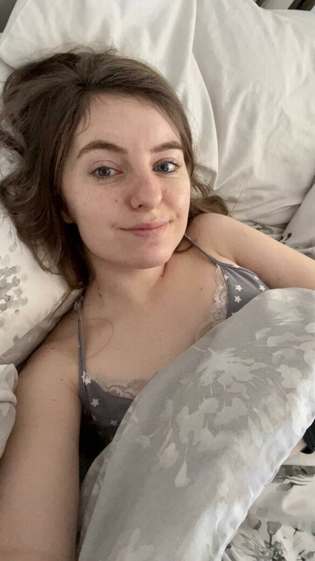 Averytinyleaf art pornstar archive