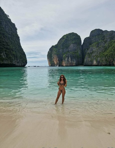 arab blowjob onlyfans art nude pic