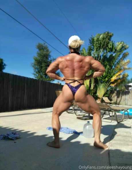 aleeshayoung pornstar beautiful pics