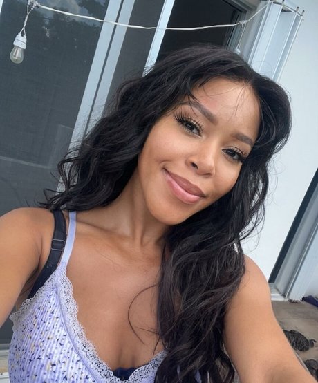 Cherry Latto free pornstar galleries