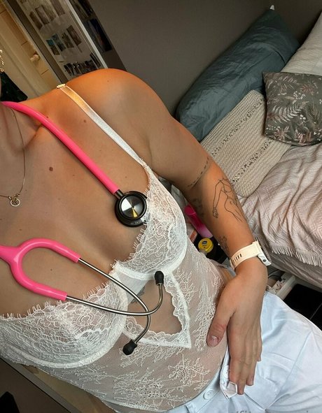 FitelenaVIP model erotic gallery