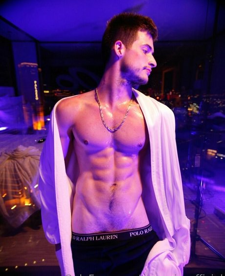 maxpriceofficial hot actress picture