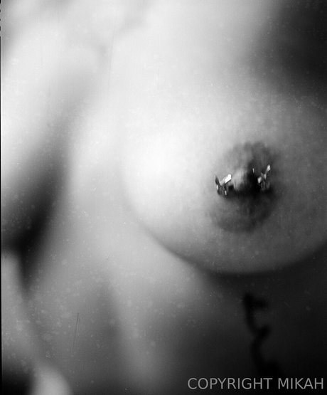 mikahvip sexy star photos