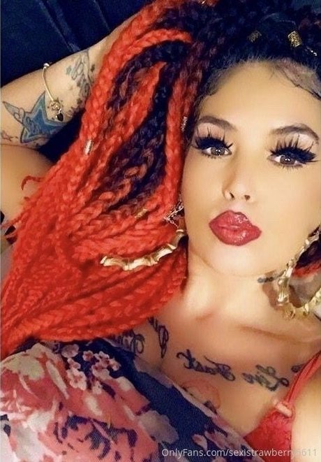 sexistrawberry5611 xxx pornstar pic