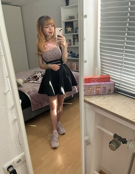 LegendLuna hd actress gallery