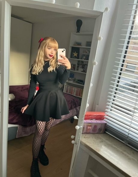 LegendLuna sexy model archive