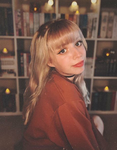 LegendLuna star top image